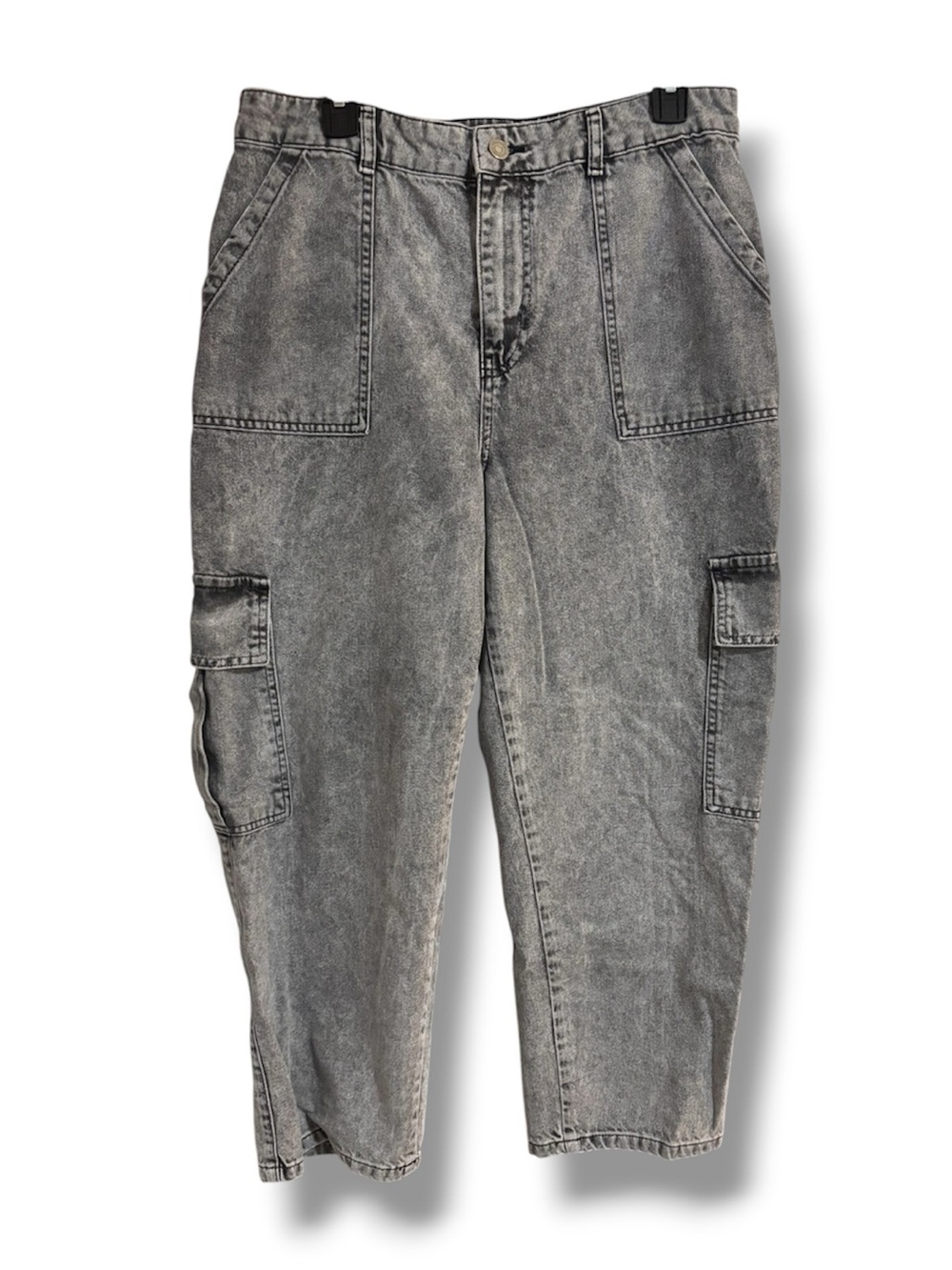 Women’s BooHoo Petite Grey Washed Cargo Jeans - Relaxed Fit
